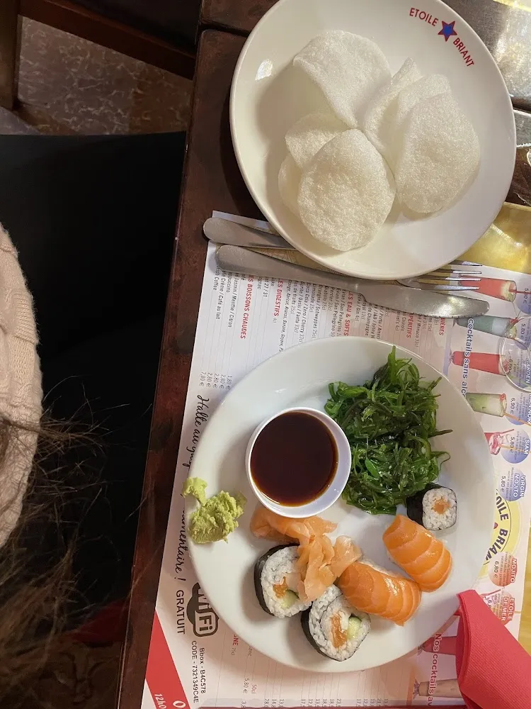 Kimchi Sushi Saumon Maki Saumon